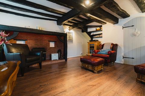 3 bedroom cottage for sale, High Street, Syston, LE7