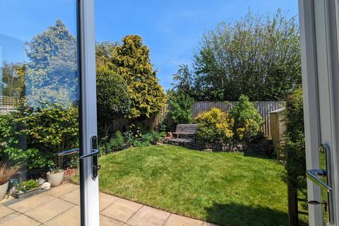 28 Bramble Walk, Roundswell, Barnstaple, EX31 3RF