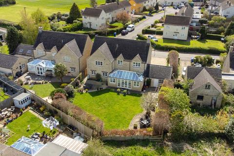 4 bedroom detached house for sale, Cockley Road, Farthinghoe, NN13