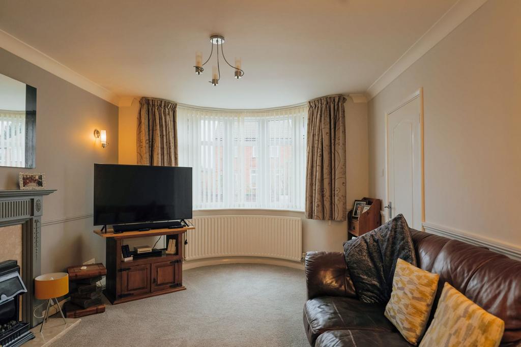 Westfield Avenue, Wigston, LE18 4 bed detached house for sale £390,000
