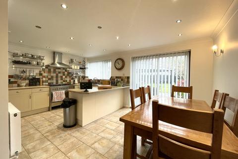 4 bedroom detached house for sale, Westfield Avenue, Wigston, LE18