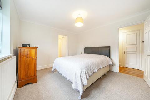 2 bedroom flat for sale, Augustus Road, Southfields