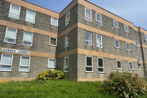 2 bedroom flat to rent, Dorchester Road, Weymouth, Dorset