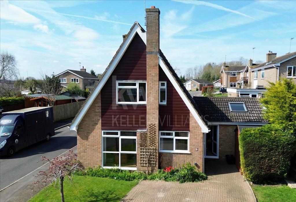 Berry Close, Hackleton, Northamptonshire 3 bed detached house for sale