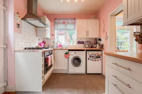 3 bedroom semi-detached house for sale, Lindfield Road, Leicester, LE3