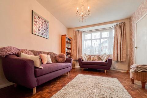 3 bedroom semi-detached house for sale, Lindfield Road, Leicester, LE3