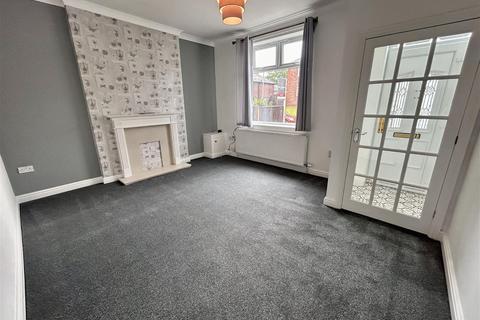 2 bedroom end of terrace house to rent, Sandy Lane, Wigan WN5