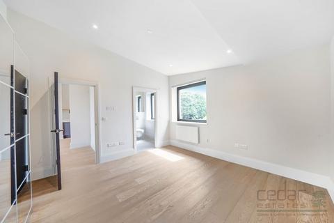 1 bedroom flat to rent, Great North Road, Hampstead Garden Suburb N2
