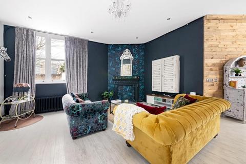2 bedroom apartment for sale, Oglander Road, Peckham, London, SE15