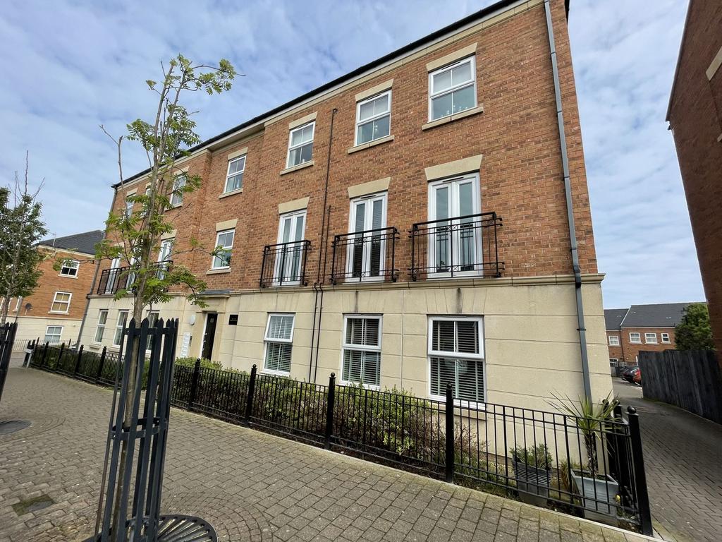 Brass Thill Way, Westoe Crown... 2 bed flat for sale £135,000