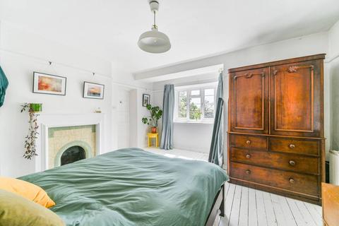 3 bedroom flat for sale, The Woodlands, Upper Norwood, London, SE19