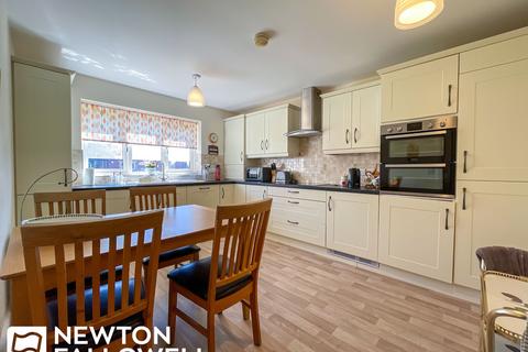 2 bedroom terraced bungalow for sale, Sherwood Square, Retford DN22