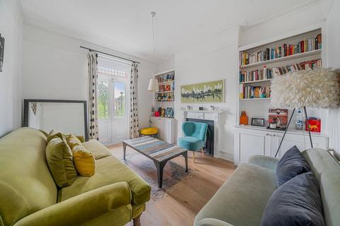 3 bedroom flat for sale, Kelvedon Road, Fulham, London, SW6