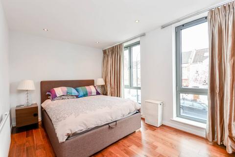 2 bedroom flat to rent, Elbe Street, Sands End, London, SW6