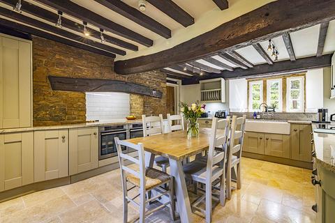 5 bedroom detached house for sale, Main Street, Denton NG32