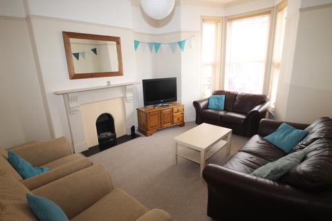 4 bedroom terraced house to rent, Southern Terrace, Plymouth PL4