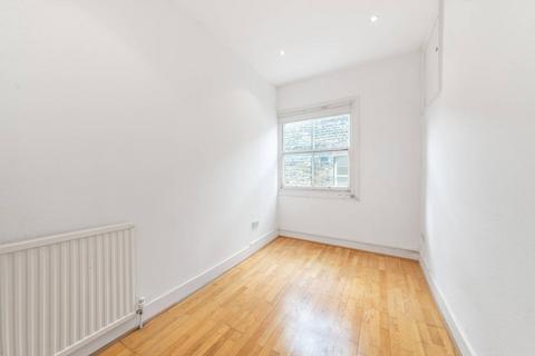 2 bedroom flat to rent, Arkwright Road, Hampstead, London, NW3