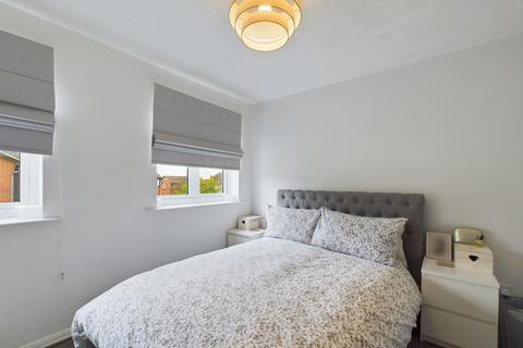 2 bedroom flat to rent, Odette Gardens, Tadley, RG26