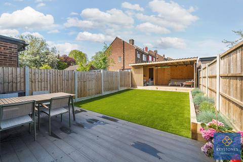 5 Craven Gardens, Harold Wood, Romford, RM3 0DF