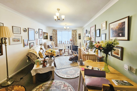 1 bedroom retirement property for sale, Beehive Lane, REDBRIDGE, IG4