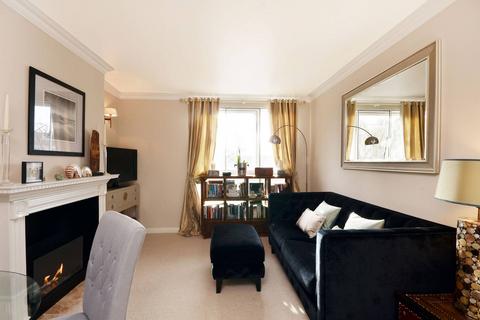 2 bedroom flat for sale, St Quintin Avenue, North Kensington, London, W10