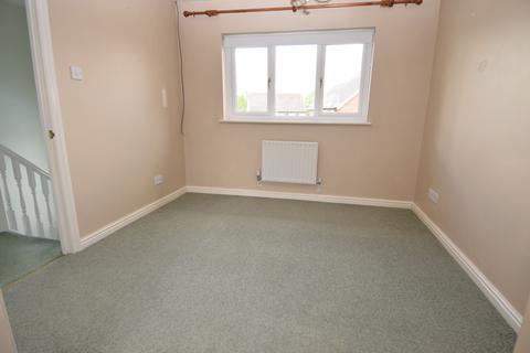 9 Beauchamp Drive, Amesbury, Salisbury, SP4 7TT