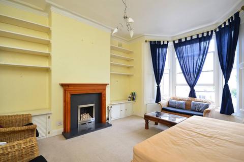1 bedroom flat to rent, Sulgrave Road, Hammersmith, London, W6