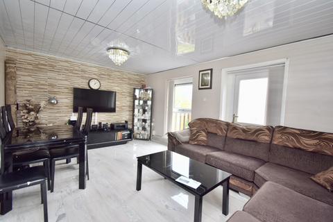 3 bedroom maisonette for sale, Guthlaxton Street, Leicester, LE2