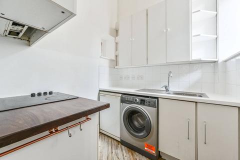 1 bedroom flat for sale, Clapham Road, Oval, London, SW9