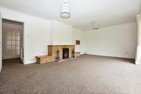 2 bedroom detached bungalow to rent, High Street, Beckingham DN10