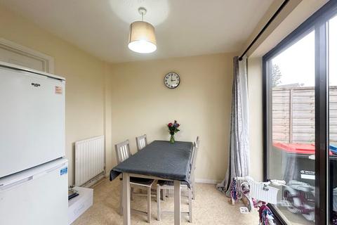 2 bedroom semi-detached house to rent, Banktop Place, Emerson Valley, Milton Keynes, MK4