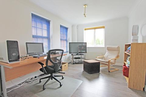 2 Tandy Rise, Grange Farm, Milton Keynes, MK8 0NT