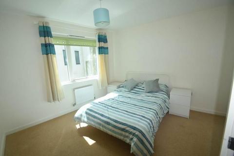 2 bedroom flat for sale, South Street, St. Austell, Cornwall, PL25 5AY