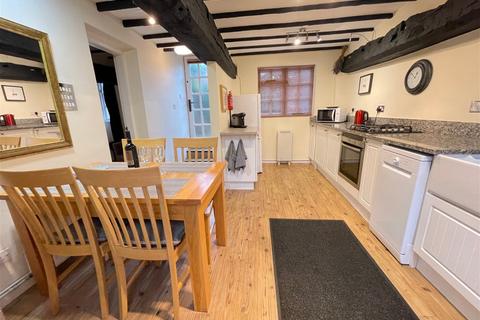 2 bedroom cottage to rent, Becks Croft, Henley-in-arden B95