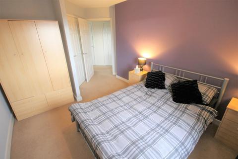 13 Gloucester Gate, Broughton, Milton Keynes, MK10 7BX