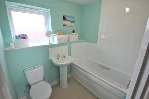 13 Gloucester Gate, Broughton, Milton Keynes, MK10 7BX