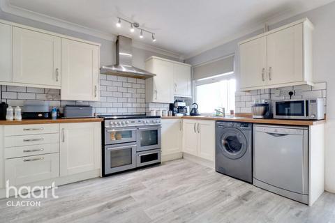 2 bedroom semi-detached house for sale, Alton Park Road, Clacton-On-Sea