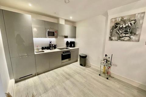 1 bedroom apartment for sale, Avebury Boulevard, Milton Keynes, MK9