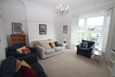 4 bedroom terraced house to rent, Cheltenham Place, Plymouth PL4