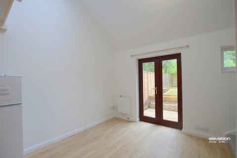 undefined, Favell Drive, Furzton, MILTON KEYNES, MK4