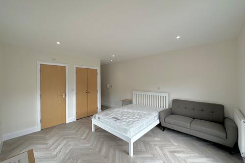 Studio to rent, Woodley Headland, MILTON KEYNES, MK6