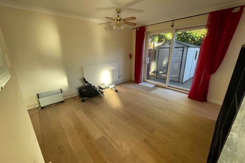 40 Kepwick, Two Mile Ash, Milton Keynes, MK8 8HF