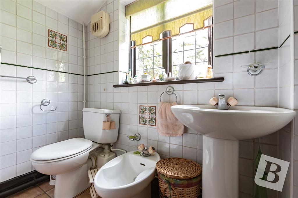 Annexe Shower Room