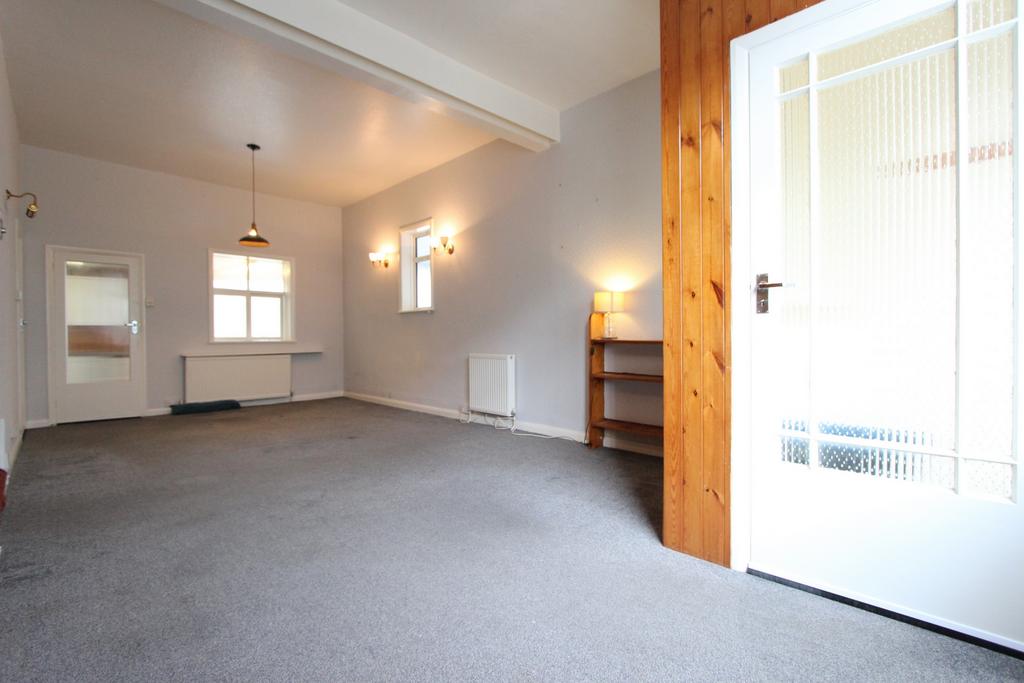 Gladstone Road, Deal, CT14 4 bed terraced house for sale £325,000