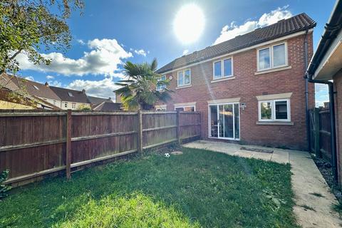 3 bedroom semi-detached house for sale, Harlesden Close, Monkston Park, Milton Keynes, MK10