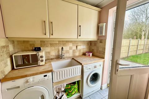 75 Dickens Drive, Old Stratford, Milton Keynes, MK19 6NW