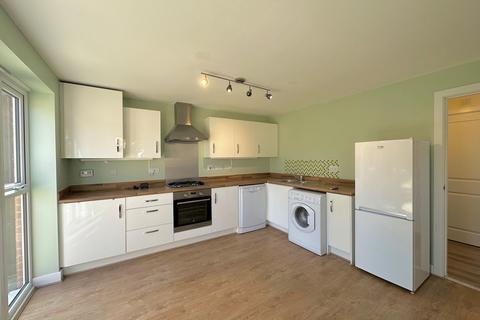 4 bedroom semi-detached house to rent, Mildmay Link, Wolverton, Milton Keynes, MK12