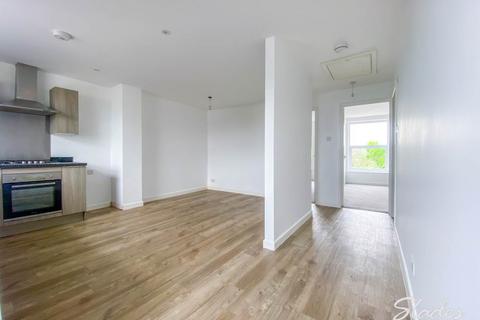 2 bedroom flat to rent, 125a Barrack Road , Christchurch , Dorset