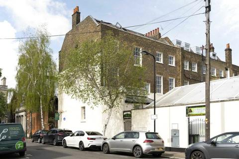 8 bedroom semi-detached house for sale, Aylmer Road, London, E11