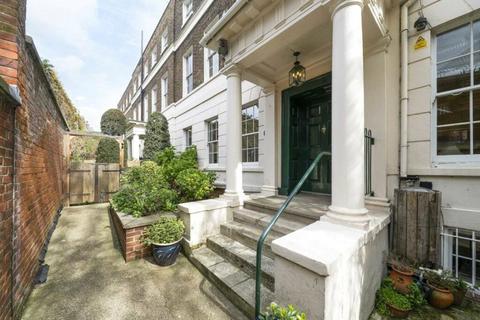 8 bedroom semi-detached house for sale, Aylmer Road, London, E11